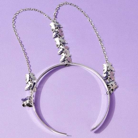 Silver Butterfly Arm Cuff - Picture 6 of 7